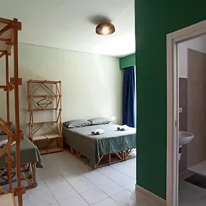  Pensión Casa Base