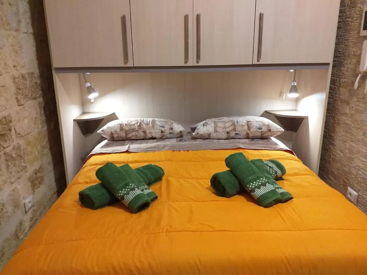 Bed & Breakfast Bed and Breakfast I Marchesi Del Grillo - Vicinanze Stazione, Campus, Policlinico Bari